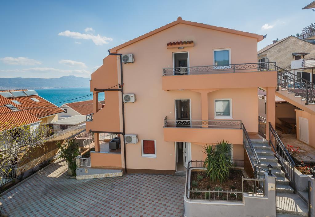 Apartments Viljac Trogir Exterior foto